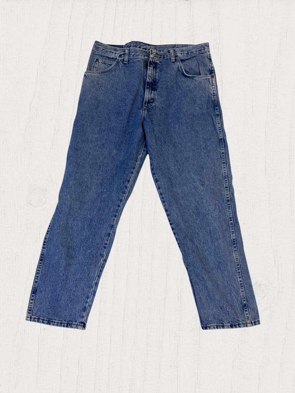 Vintage Wrangler Authentic Jeans Regular Fit Medium Wash Denim
